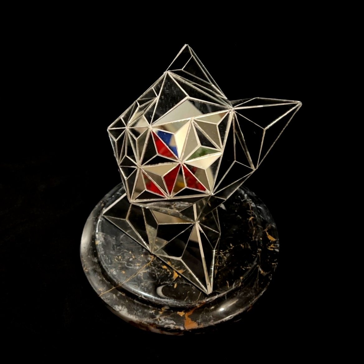 Geometrical cat home decor